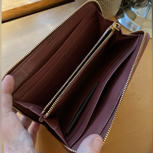 Prada Large Zip Wallet in pink Saffiano leather; EUC - Picture 3 of 16